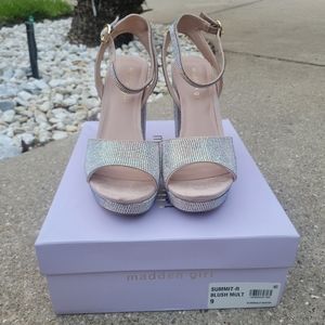 Madden Girl - Summit-R Block Heeled Rhinestone Sandal - Size 9 (NWOT)